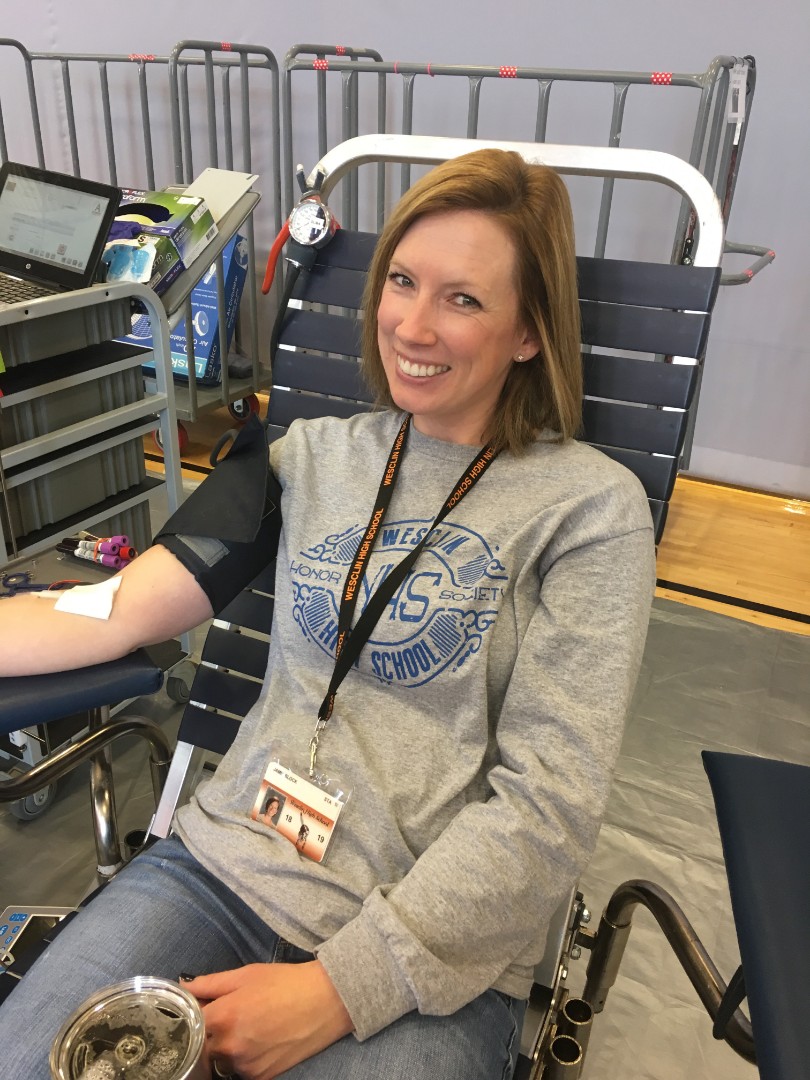 Wesclin CUSD 3 NHS Hosts Blood Drive